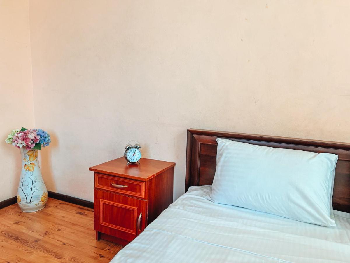 Apartments On Kreshchatik 17 Kiev Ngoại thất bức ảnh