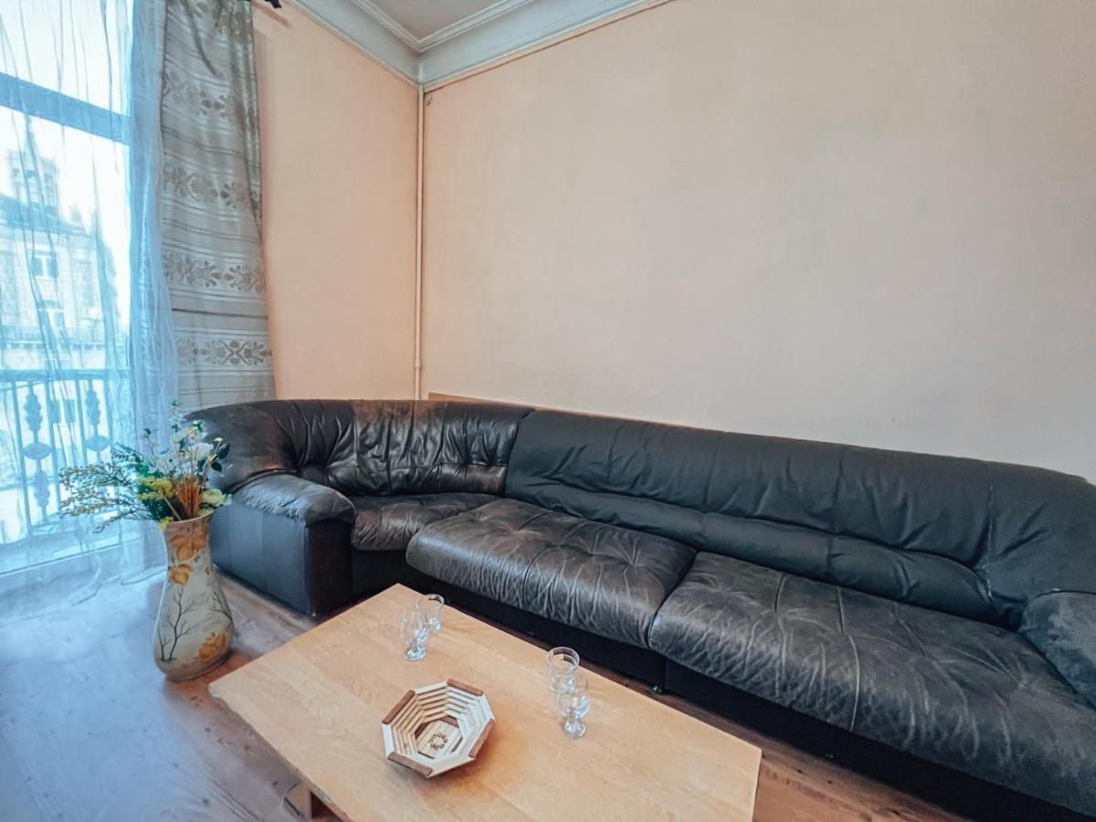 Apartments On Kreshchatik 17 Kiev Ngoại thất bức ảnh