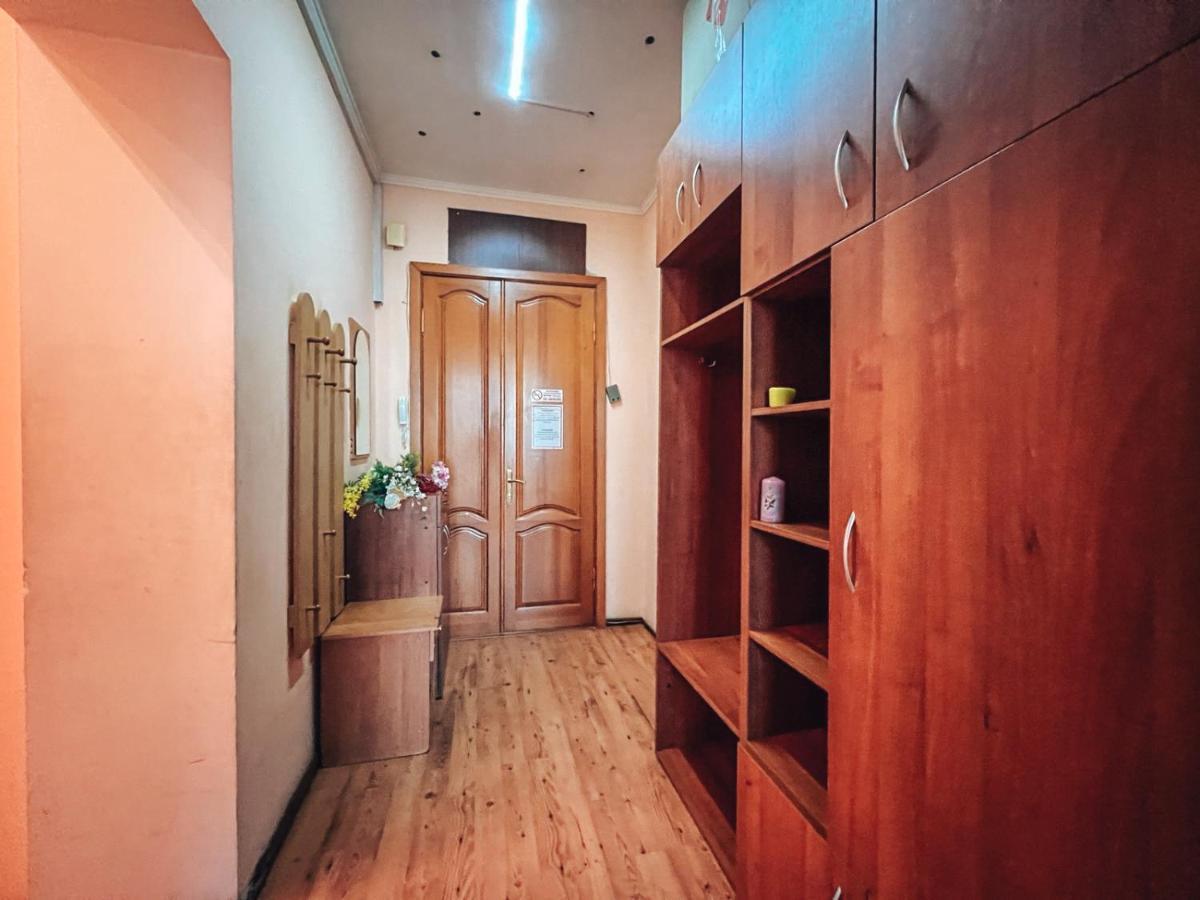 Apartments On Kreshchatik 17 Kiev Ngoại thất bức ảnh