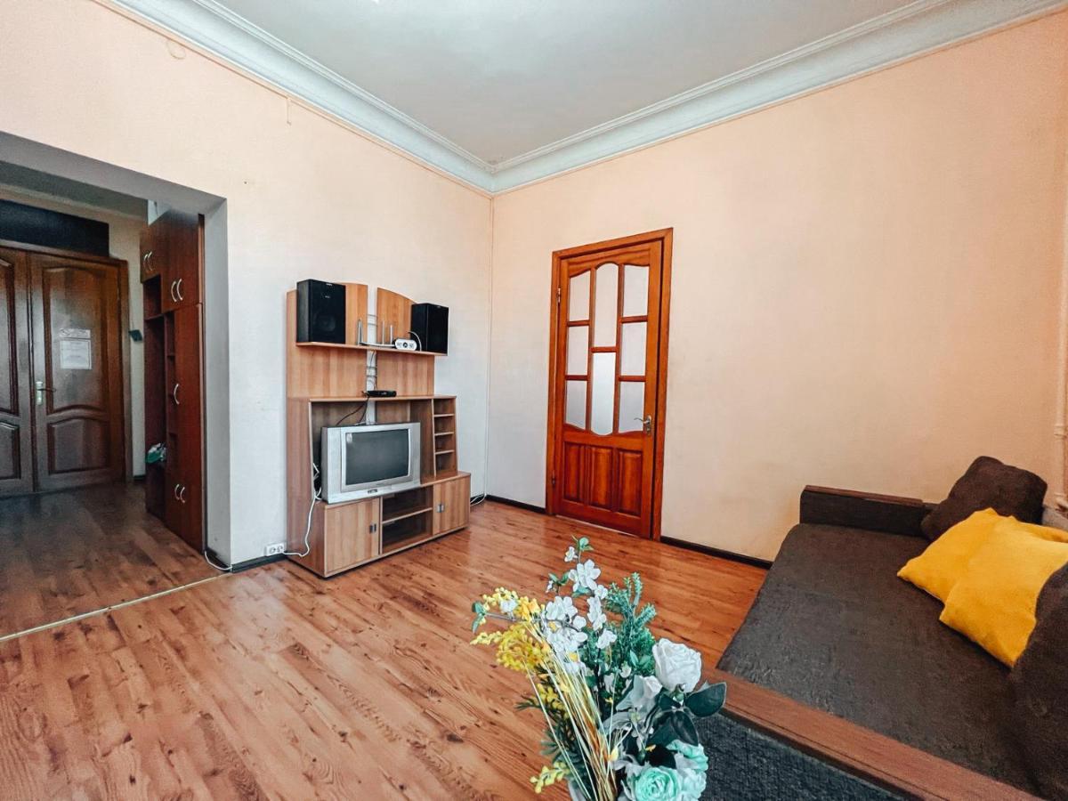 Apartments On Kreshchatik 17 Kiev Ngoại thất bức ảnh